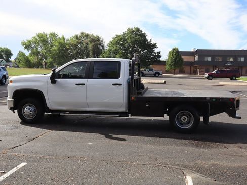 Used 2021 Chevrolet Silverado 3500 W/T w/ WT Convenience Package AWD/4WD image 9