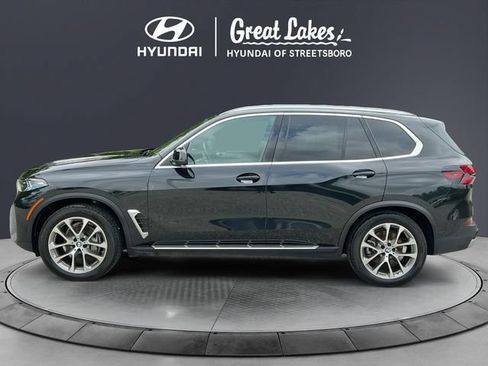 Used 2026 BMW X5 xDrive40i AWD/4WD image 3