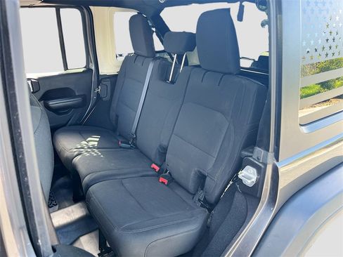 Certified 2018 Jeep Wrangler Unlimited Sport S image 21