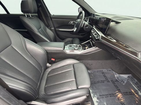 Used 2023 BMW 330i Sedan w/ Premium Package RWD image 22