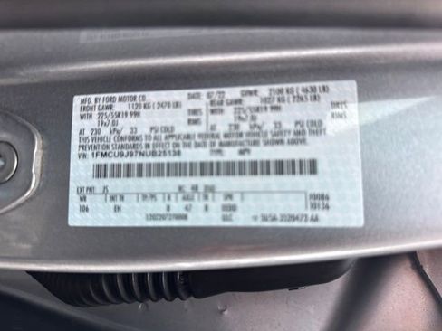 Used 2022 Ford Escape Titanium image 30