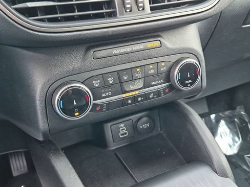 Used 2024 Ford Escape Active AWD/4WD image 25