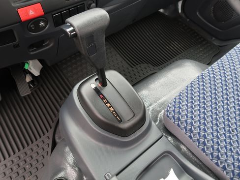 New 2025 Chevrolet Low Cab Forward image 12