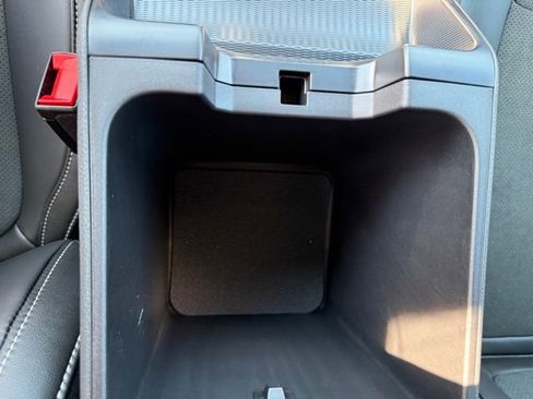 New 2025 Jeep Grand Cherokee Altitude image 23