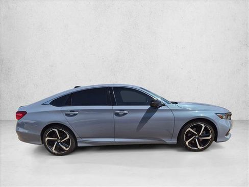 Used 2022 Honda Accord Sport Special Edition image 4