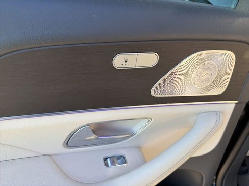 Used 2020 Mercedes-Benz GLE 350 4MATIC image 18