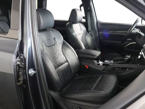Used 2023 Kia Telluride SX X-Line AWD/4WD image 34