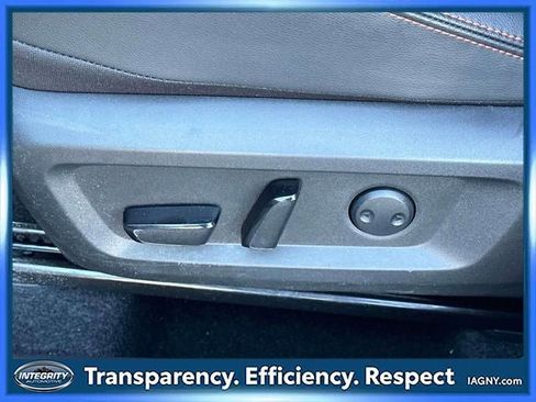 Used 2025 Nissan Rogue SV image 19