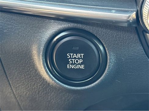 Used 2024 MAZDA MAZDA3 s image 32