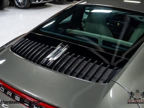 Used 2020 Porsche 911 GT3 RS image 32