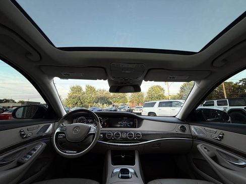 Used 2015 Mercedes-Benz S 550 4MATIC Sedan image 15