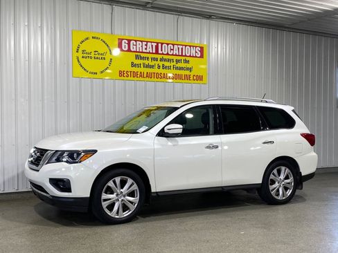 Used 2018 Nissan Pathfinder SL w/ SL Premium Package AWD/4WD image 1