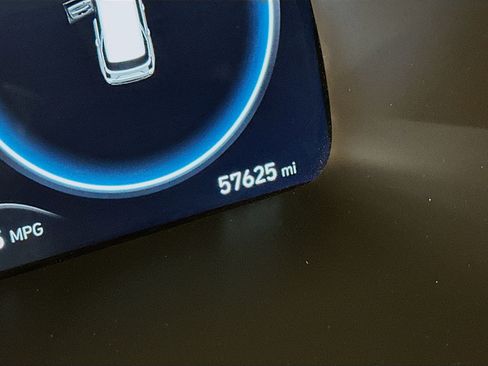 Used 2024 Hyundai Palisade Calligraphy image 19