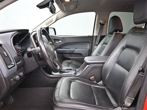 Used 2019 Chevrolet Colorado Z71 image 7