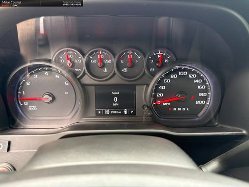 Used 2021 Chevrolet Silverado 2500 Custom w/ Custom Value Package AWD/4WD image 14
