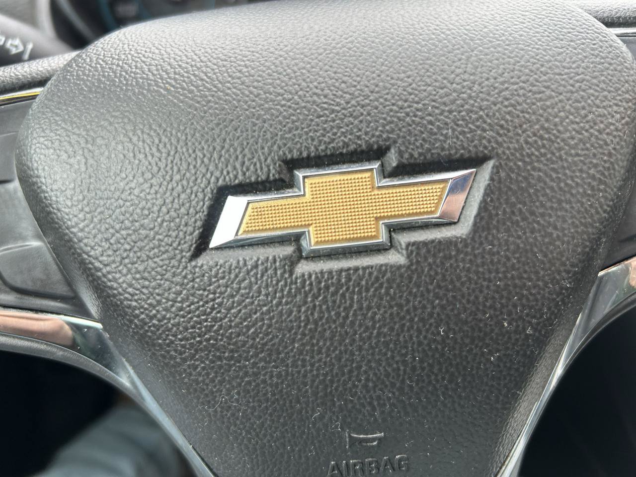 Used 2018 Chevrolet Cruze LT w/ Convenience Package FWD image 20