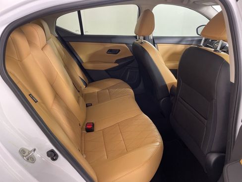 New 2025 Nissan Sentra SV w/ SV Premium Package image 38