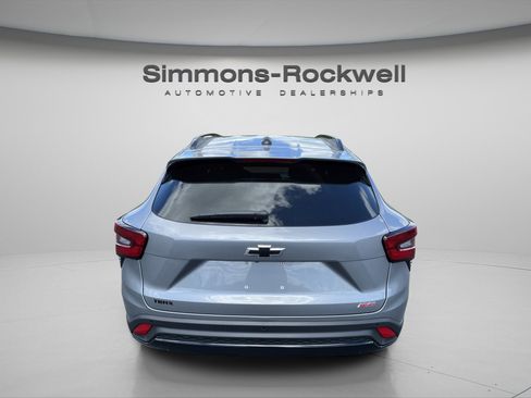New 2026 Chevrolet Trax RS w/ Driver Confidence Package FWD image 4
