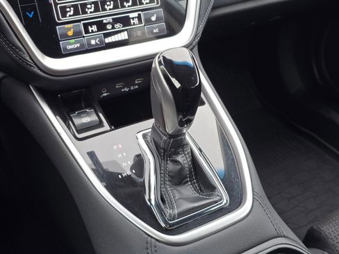 Used 2021 Subaru Outback Premium image 25