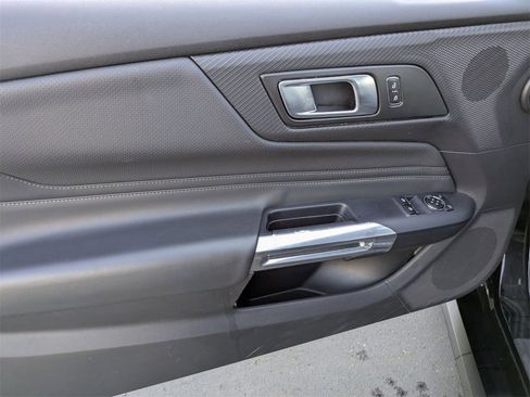 Used 2024 Ford Mustang Premium image 12