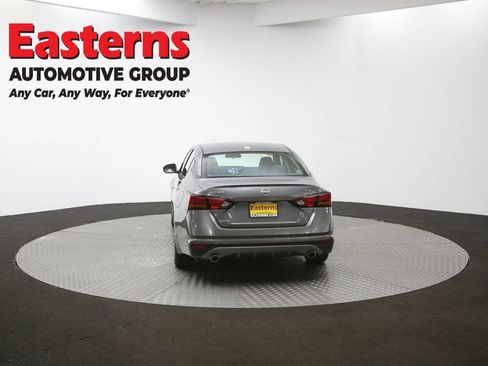 Used 2024 Nissan Altima 2.5 SV w/ SV Premium Package image 65