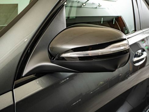 New 2026 Mercedes-Benz GLS 450 4MATIC image 16