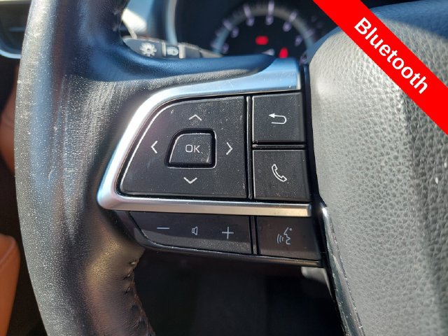 Certified 2020 Toyota Highlander Platinum AWD/4WD image 39