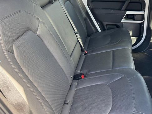 Used 2023 Land Rover Defender 110 S image 10