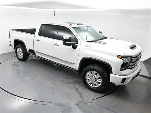 Used 2024 Chevrolet Silverado 2500 High Country w/ High Country Premium Package image 34