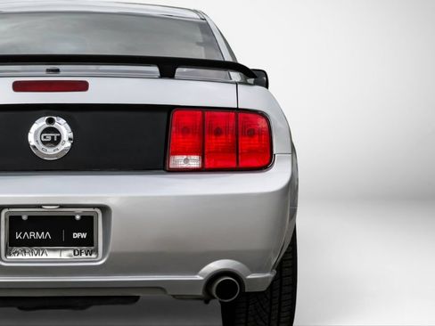 Used 2007 Ford Mustang GT Premium RWD image 33