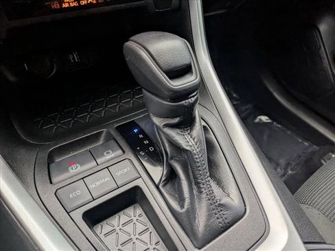 Certified 2023 Toyota RAV4 LE image 12