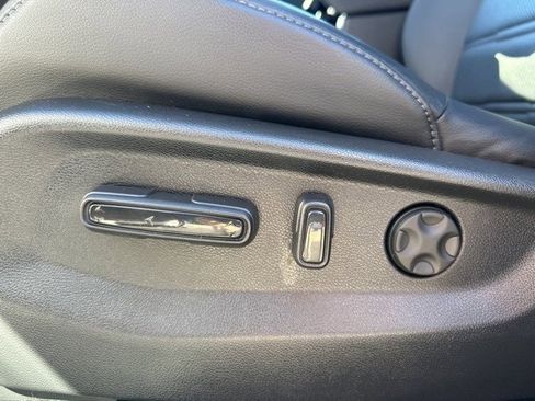 Used 2022 Honda CR-V EX-L image 19