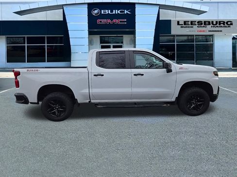 Used 2019 Chevrolet Silverado 1500 LT Trail Boss w/ Convenience Package image 8