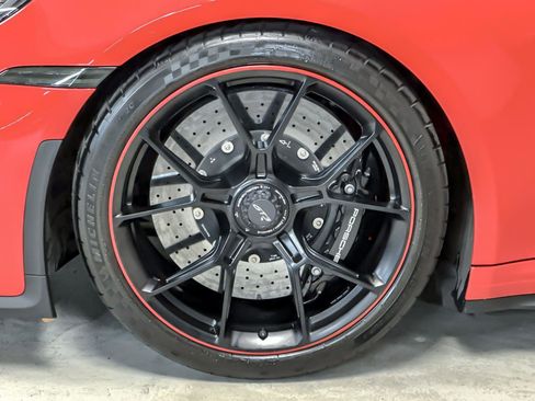 Used 2022 Porsche 911 GT3 image 23