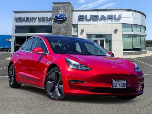 Used 2018 Tesla Model 3 Long Range RWD image 1