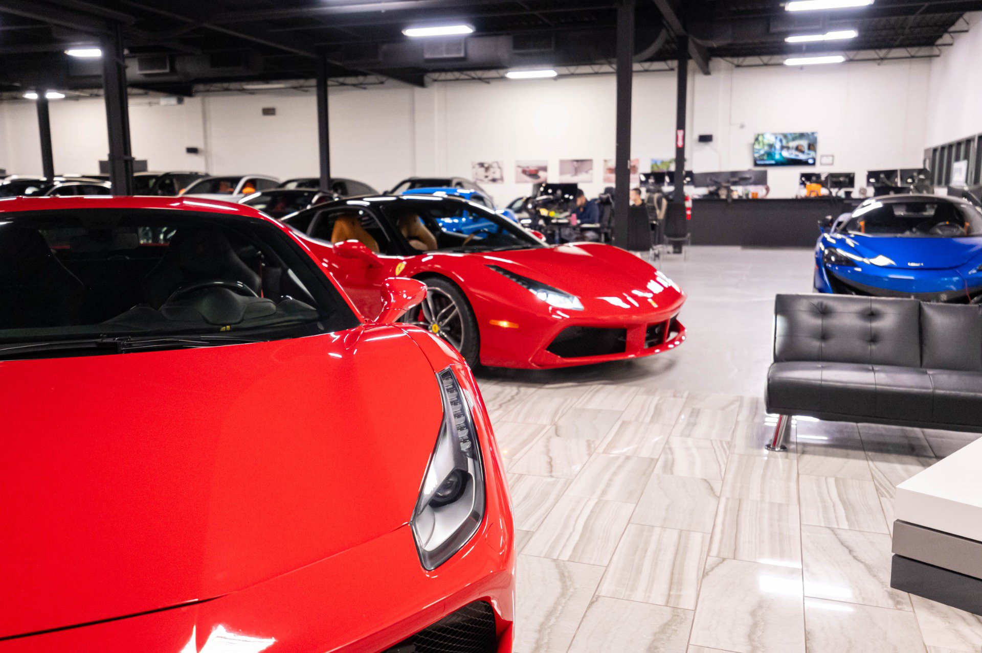Used 2016 Ferrari 488 GTB RWD image 83