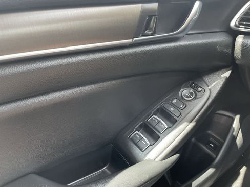 Used 2021 Honda Accord LX image 29