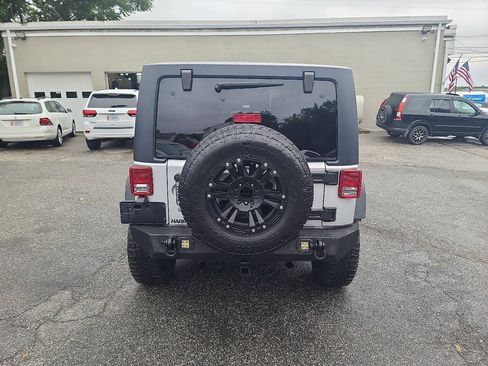 Used 2012 Jeep Wrangler Unlimited Sport w/ Dual Top Group AWD/4WD image 7