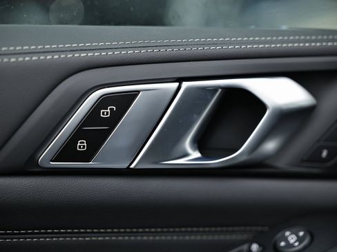 New 2026 BMW X5 xDrive40i image 15