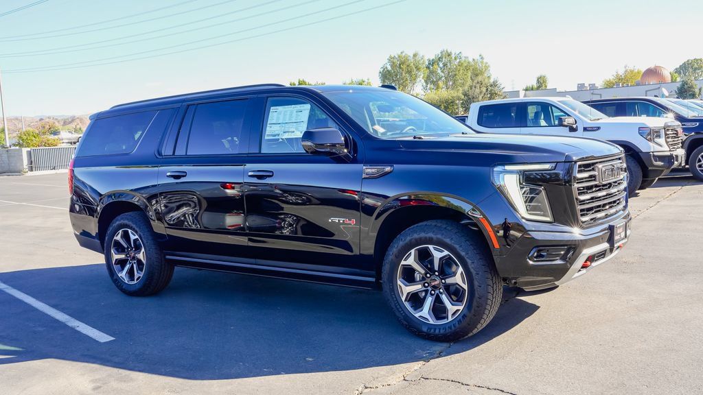 New 2026 GMC Yukon XL AT4 Ultimate AWD/4WD image 6