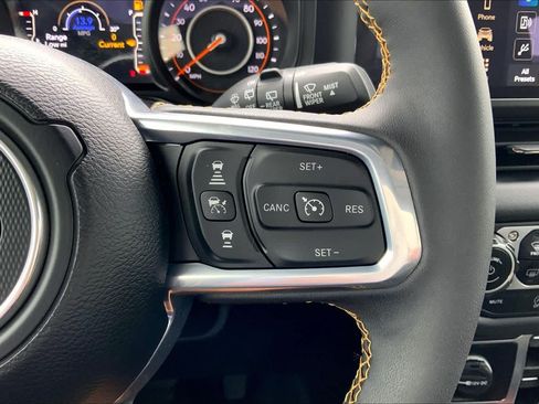 Used 2024 Jeep Wrangler Unlimited Sahara AWD/4WD image 25