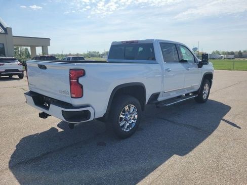 New 2026 Chevrolet Silverado 2500 High Country w/ High Country Premium Package AWD/4WD image 28