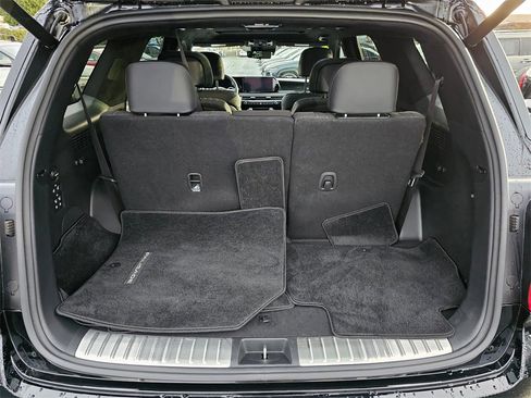 Used 2025 Hyundai Palisade Calligraphy image 13
