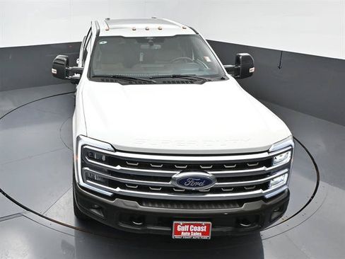 Certified 2024 Ford F250 King Ranch AWD/4WD image 36