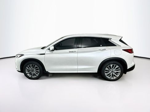 Used 2023 INFINITI QX50 Luxe AWD/4WD image 4