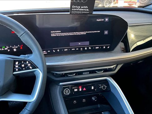 New 2025 Audi Q5 Premium Plus image 6