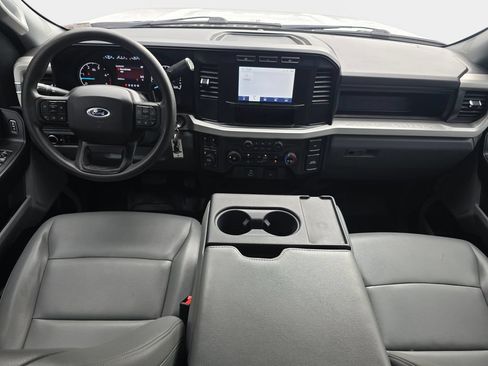 Used 2024 Ford F250 XL AWD/4WD image 11