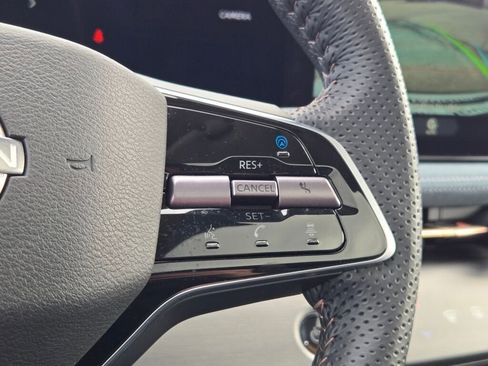 Used 2023 Nissan Ariya image 30