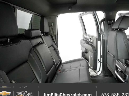 Certified 2024 Chevrolet Silverado 2500 LTZ w/ LTZ Convenience Package image 21