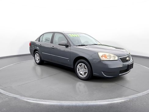 Used 2007 Chevrolet Malibu LS FWD image 2